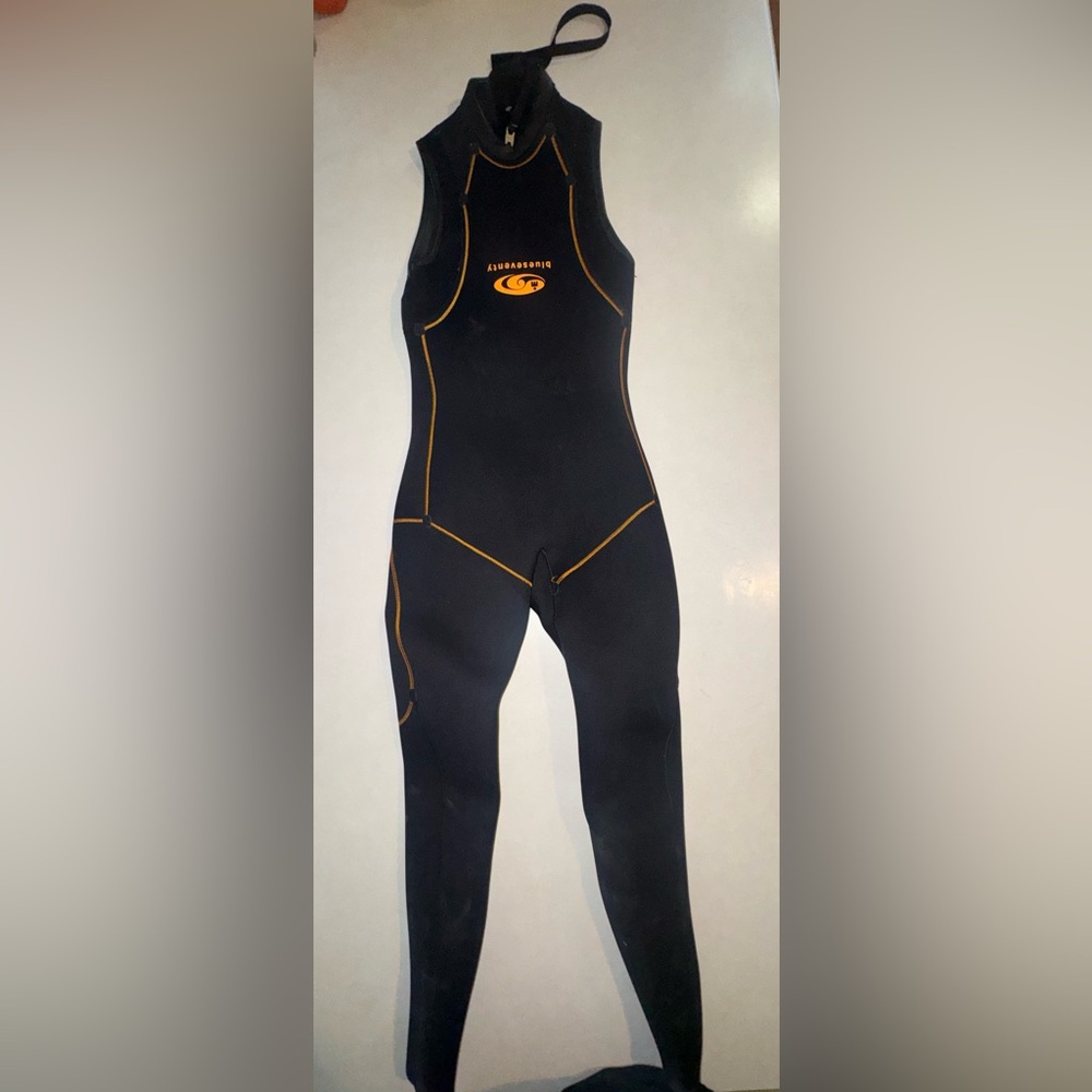 Blue Seventy Ironman Wetsuit Mens Medium M Black Triathalon